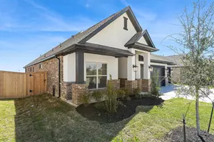 1537 Apache Heights Dr, Dayton, TX 77535 - Photo 17