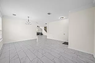 9641 Weldridge Dr, Sugar Land, TX 77498 - Photo 5