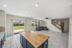 9641 Weldridge Dr, Sugar Land, TX 77498 - Photo 13