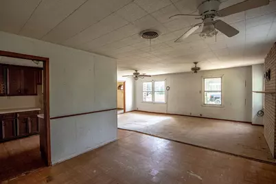 530 Sierra Drive, Rockdale, TX 76567 - Photo 9