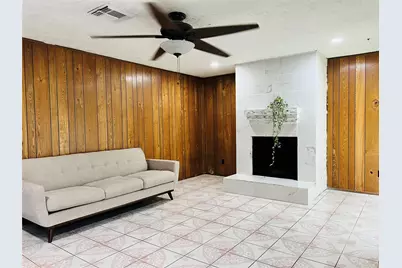 17131 Hewing Drive, Friendswood, TX 77546 - Photo 7