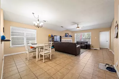 327 Mammoth Springs Lane, Dickinson, TX 77539 - Photo 29