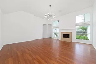 4211 Torrey Creek Ln, Houston, TX 77014 - Photo 9