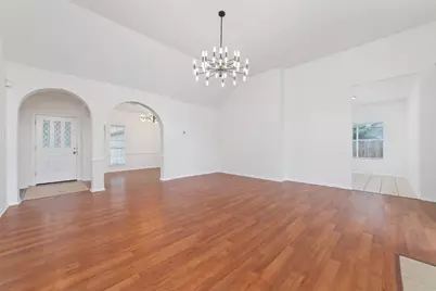 4211 Torrey Creek Lane, Houston, TX 77014 - Photo 11