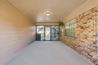 339 Connaught Way, Houston, TX 77015 - Photo 7