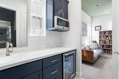 4504 Yupon Street, Houston, TX 77006 - Photo 33