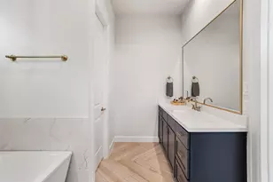 4504 Yupon St, Houston, TX 77006 - Photo 25