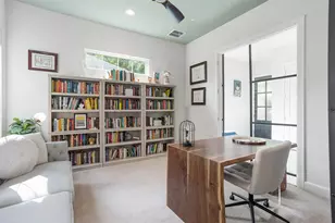 4504 Yupon St, Houston, TX 77006 - Photo 21