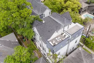 4504 Yupon St, Houston, TX 77006 - Photo 37