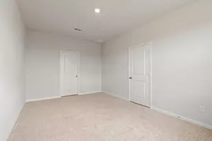 2514 Green Jasper Dr, Iowa Colony, TX 77583 - Photo 7