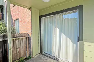 18800 Egret Bay Blvd, Webster, TX 77058 - Photo 17