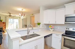 18800 Egret Bay Blvd, Webster, TX 77058 - Photo 1