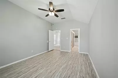 21014 Western Valley Drive, Katy, TX 77449 - Photo 9
