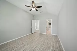 21014 Western Valley Dr, Katy, TX 77449 - Photo 9