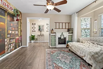 306 Creekside Loop, Sour Lake, TX 77659 - Photo 3