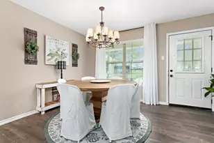 306 Creekside Loop, Sour Lake, TX 77659 - Photo 7