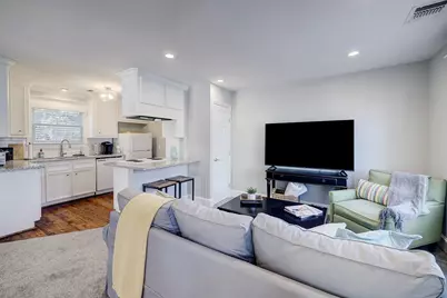 516 Heights Boulevard #B, Houston, TX 77007 - Photo 7