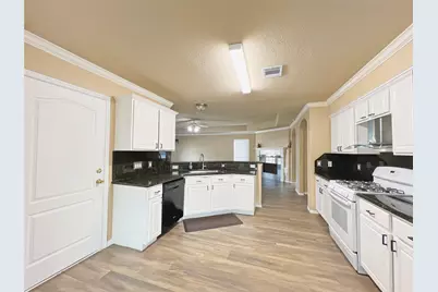 10018 San Ignacio, Houston, TX 77075 - Photo 7
