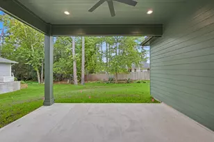 13962 Dolphin Dr, Willis, TX 77318 - Photo 37