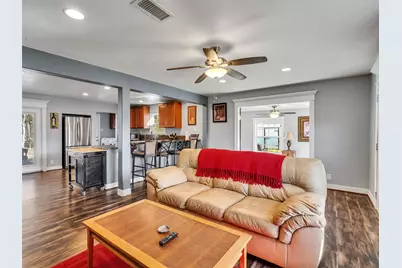 20966 Highway 35, Sweeny, TX 77480 - Photo 9