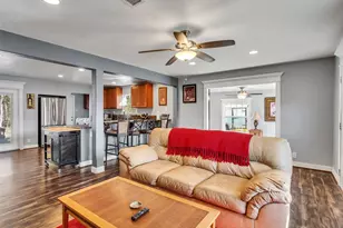 20966 Hwy 35, Sweeny, TX 77480 - Photo 9