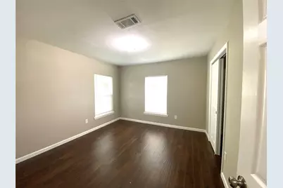 4411 Buena Vista Street, Stafford, TX 77477 - Photo 9