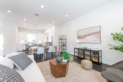 5522 Wheatley Street #E, Houston, TX 77091 - Photo 9