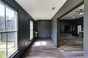 602 E Myrtle St, Angleton, TX 77515 - Photo 19