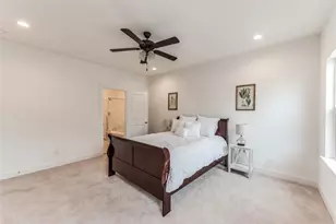 118 Sylvester Rd, Houston, TX 77009 - Photo 9