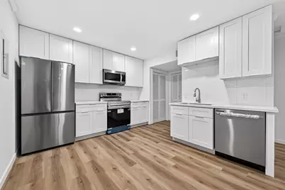 3300 Yorktown Street #28, Houston, TX 77056 - Photo 17