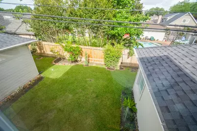 2326 Walnut Bend Lane, Houston, TX 77042 - Photo 29