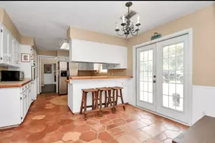 1446 Pirates Cove, Nassau Bay, TX 77058 - Photo 9