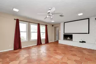 1446 Pirates Cove, Nassau Bay, TX 77058 - Photo 15