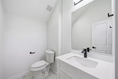 6610 Ezzard Charles Lane #A/B, Houston, TX 77091 - Photo 7