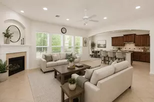 6811 Bannon Trail, Sugar Land, TX 77479 - Photo 5