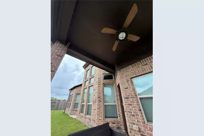 9722 Lauren Briar Lane, Humble, TX 77396 - Photo 3