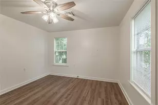 1015 Avenue J, Huntsville, TX 77320 - Photo 17