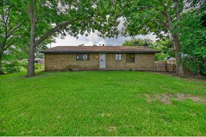 806 W Jefferson Street, Brenham, TX 77833 - Photo 19