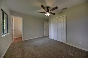 806 W Jefferson St, Brenham, TX 77833 - Photo 11