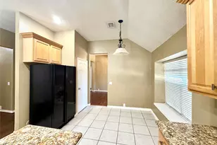4914 Surrey Park Cir, Katy, TX 77494 - Photo 5
