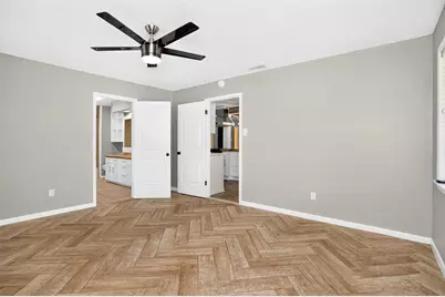 635 W Church St, Centerville, TX 75833 - Photo 11