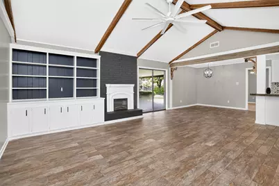 635 W Church St, Centerville, TX 75833 - Photo 3