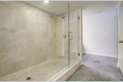 2000 Bagby Street #9420, Houston, TX 77002 - Photo 17