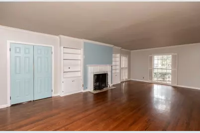 2465 Gladys Street, Beaumont, TX 77702 - Photo 9