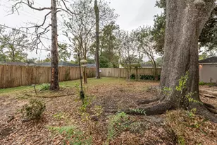 2465 Gladys St, Beaumont, TX 77702 - Photo 37