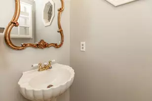 2465 Gladys St, Beaumont, TX 77702 - Photo 17