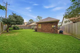 1139 Peachford Ln, Houston, TX 77062 - Photo 3