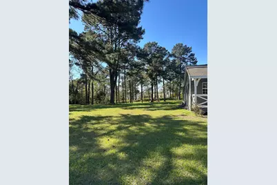 680 Mockingbird Hills, Livingston, TX 77351 - Photo 27