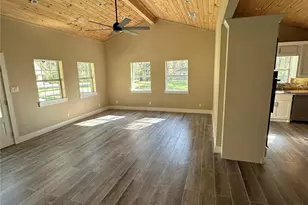 680 Mockingbird Hills, Livingston, TX 77351 - Photo 5