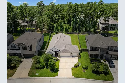 247 Scarlet Maple Way, Conroe, TX 77318 - Photo 3